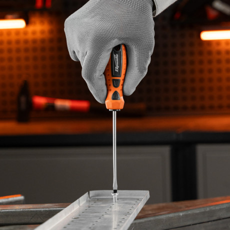 Отвертка "Point", SL5 х 100 мм, CrV, двухкомпонентная рукоятка Sparta