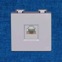 Systeme Electric W45 мех. роз. телеф. для уст.каб.-канал СУ 1 мест. бел. (RJ11) РИН-144Т-б (25!)