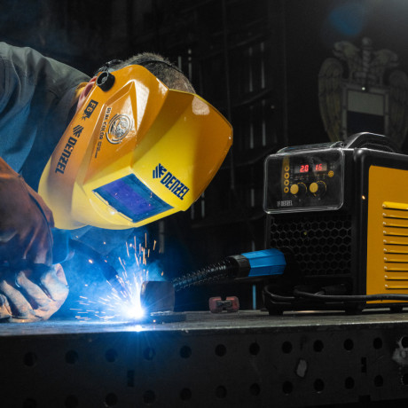 Аппарат инвертор. полуавтомат. сварки  MIG-160, 160 А, ПВ 60%, катушка 5 кг// Denzel