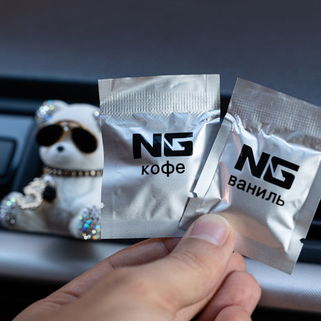 NG Игрушка для ароматизатора на дефлектор, белый мишка