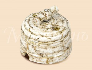 МЕЗОНИНЪ выкл. ОУ повор. на 2 пол., проходн. с рамкой, 10А, Дворцовый мрамор фарфор GE70404-19