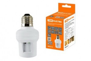 TDM Приемное устройство П1-E27 (в цоколь E27) для беспроводного управления "Уютный дом" SQ1508-0209