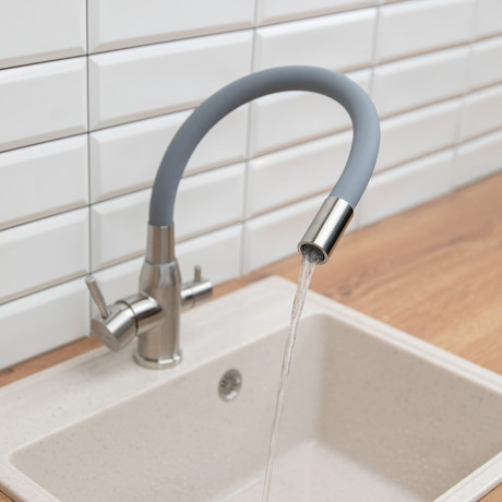 СоюзКран Смеситель для кухни с выводом пит. воды, силиконовый излив, серый, нерж.сталь, SS01-С132