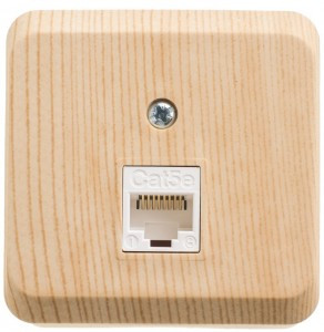 Systeme Electric Этюд роз. комп. ОУ 1 мест. сосна (пл.осн., RJ45) KOMA-001D (17!)