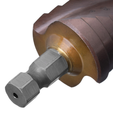 Сверло ступенчатое, 4-6-8-10-12-14-16-18-20-22-24-26-28-30-32 мм, Р6М5К5, 6-гр. хвостовик Denzel