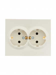 Lezard VESNA роз. земля СУ 2 мест. 16А крем. (Керамика) (корп. ABS) 742-0300-127