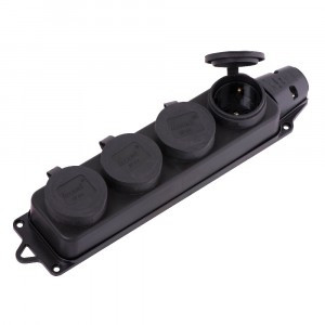 Lezard колодка ОУ четверная 4гн. с загл. каучук 2P+E 1x16 220-240V IP44 106-0400-107