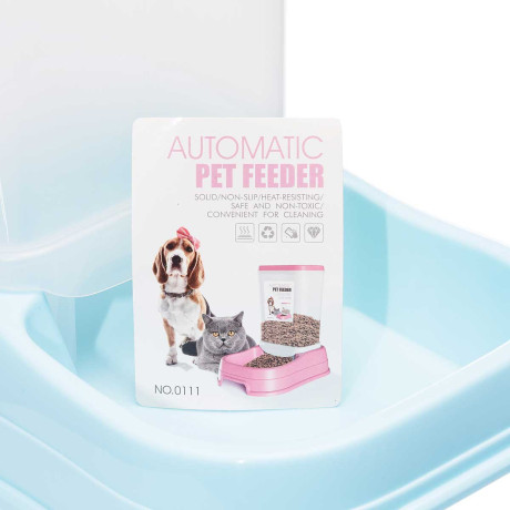 Автокормушка для животных 2,2 л  23*16*24 см NA2649