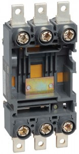 IEK Панель ПМ1/П-33 втычная с передним присоединением для установки ВА88-33