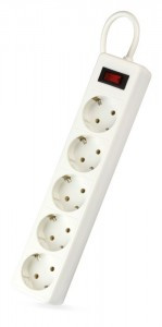 Smartbuy сет. удл.-фильтр ПВС 3х0.75 5роз. 1.8м 10А 2200W БЕЛЫЙ земля, выкл. (SBSP-18-W)