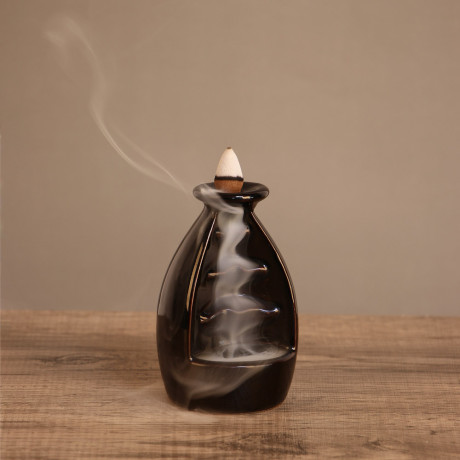 Подставка под аромаконусы керамическая 7x7x10 см