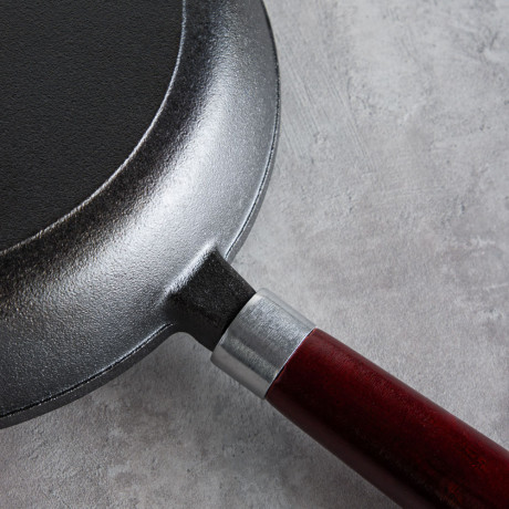 VETTA Сковорода чугун, d22х5см, деревянная ручка, индукция