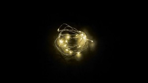 Feron Гирлянда-нить 20LED Роса 2700К, батарейки 2*АА,  IP20, прозр.0,5м. CL570 32364