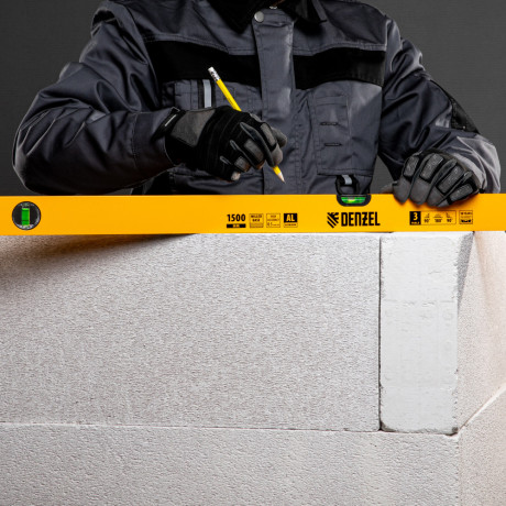 Уровень алюминиевый, 1500 мм, фрезерованный, 3 глазка Denzel