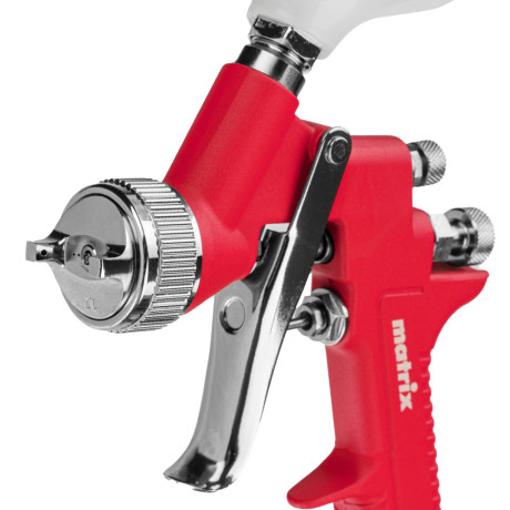 Краскораспылитель HP пневмат. с верхним бачком V= 0,6 л, сопло диаметром 1.7 мм Matrix