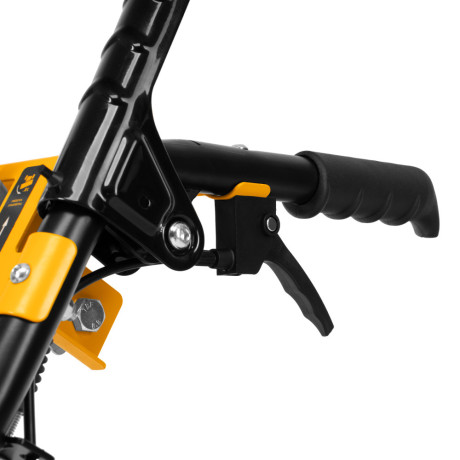 Гибридная снегоуборочная машина с функц. подметания SWB-800, 212 сс, руч. старт, 2 насадки Denzel