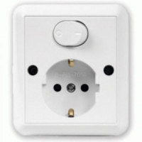 Bylectrica ПАРИТЕТ Блок мебельный (роз. 16А+1 кл. выкл 10А) СУ, крепл. На 4 лапки В-РЦ-7019