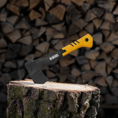 Топор-колун, F3, 640 гр, двухкомпонентная рукоятка, 320 мм// Denzel