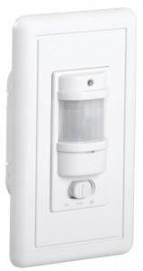 Датчик движения ДД 028 белый, макс. нагрузка 1200Вт, угол обзора 140град., дальность 9м, IP20, IEK