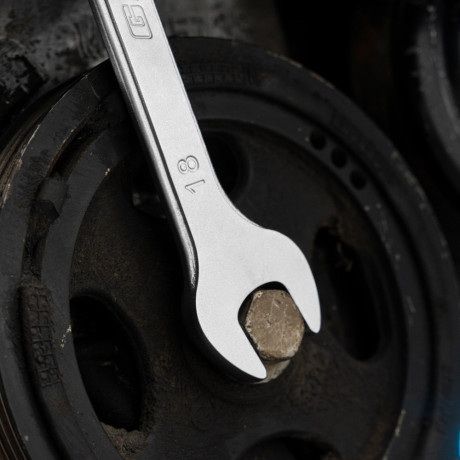 Ключ комбинированный трещоточный, 18 мм, количество зубьев 100 Gross