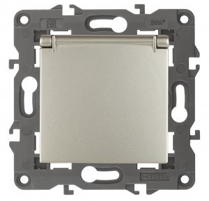 ЭРА 14 Elegance мех. роз. СУ (земля) шторки с крышкой, 16A,250В, шампань 14-2103-04 автоклеммы 3868