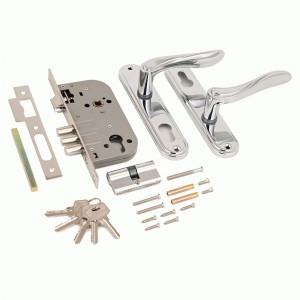 АЛЛЮР 102/3 CP хром 4кл. м/о 70мм Замок врезной с/руч  (12)