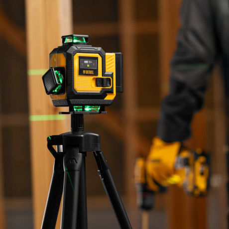Лазерный уровень мультипризменный DLV 360-4T, 30 м, зеленый луч, Li-Ion 2,4 Aч, штатив// Denzel