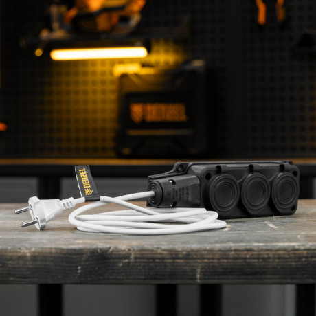 Шнур сетевой Energy Series, ПВС, 3 м, 2 x 1 мм, с неразборной вилкой, белый, Denzel