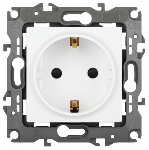 ЭРА 12 мех. роз. СУ 1 мест. 16А земля, шторки, автоклеммы, белый матовый 12-2102-01М