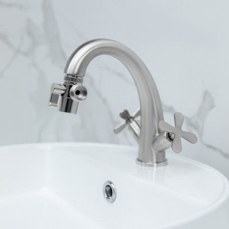 Дивертор - переходник смесителя для подключения душевого гарнитура