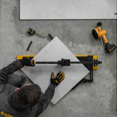 Плиткорез рельсовый 800х16мм, каретка на подш., стальная станина, усил. рукоятка-пенал Denzel