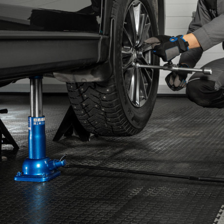 Домкрат механический бутылочный, 2 т, h подъема 270 - 485 мм, домкрат, ручка Stels