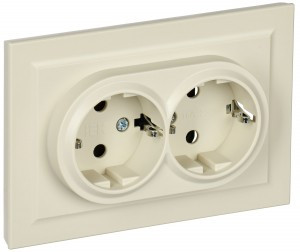 IEK BRITE роз. СУ 2 мест. земля(штор.) 16А РСш12-3-БрКр бежевый BR-R24-16-K10-F