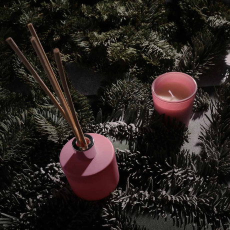 NEW GALAXY Набор ароматизатор-диффузор и свеча, ваниль/кокос,океан,цветочн,магич. ночь 40мл, 50г