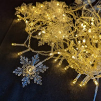 Гирлянда-бахрома 100LED теплый бел 2.0*0.6м.,15капель-снежин 8реж провод прозр. IP20 IC100WWS Funray