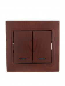 Lezard Мира выкл. СУ 2 кл. 10А (инд.) вишневый (корпус PC) 701-0601-112