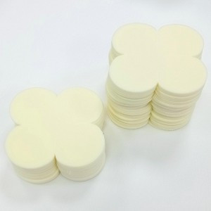 Uniel фоамиран для творчества шампань, 9х9см, 2мм четырехлист. 9х9см VR-PE7 20T20/S50X50/PWF019