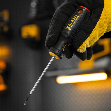 Отвертка, PH0х75 мм, S2, 3к рукоятка Denzel