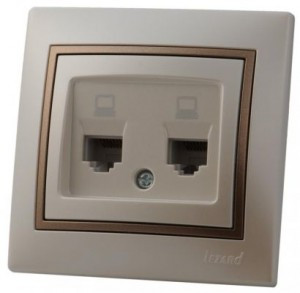 Lezard Мира роз. компьют. СУ 2 мест. перламутр с коричн. вставкой (RJ45) (корпус PC) 701-3031-141