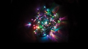 Feron Гирлянда на елку 140LED разноцв., 7веток по 2м, IP20, зелен.1,5м, CL90 32370