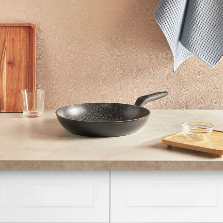 SATOSHI Стоун Сковорода литая d28см, антипригарное покрытие Мрамор, индукция