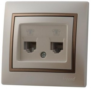 Lezard Мира роз. телеф. СУ 2 мест. перламутр с коричн. вставкой (RJ11) (корпус PC) 701-3031-138