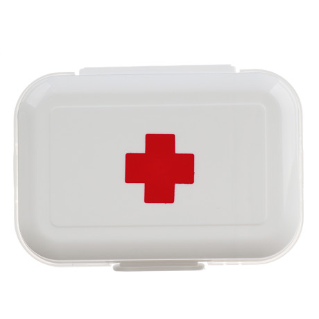 Универсальный бокс тм VETTA, дорожный, 8 отдел., пластик, 10х6х3,5см