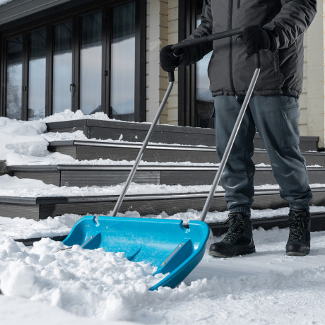 Скрепер для уборки снега, полипропилен, колеса, 750х445х1275 мм, рукоятка с ПВХ, LUXE Palisad