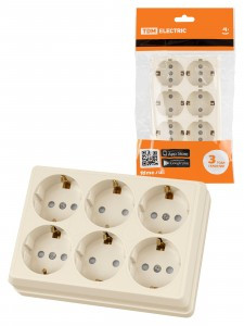 TDM Ладога роз. ОУ 6 мест. 16A IP20 (земля, шторки) сл.кость SQ1801-0247