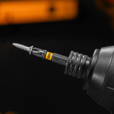 Бита PH2х50, сталь легированная S2, 10 шт., Е 6,3, шестигранный профиль, отрывная упаковка Denzel