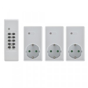 Robiton УД-3 розетка с пультом ДУ 3600Вт 1пульт+3роз. (радиосигнал, радиус до 30м) 15794
