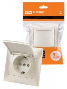 TDM Лама роз. СУ 1 мест., земля 16А 250В IP44, шторки с крышкой перламутр SQ1815-0814