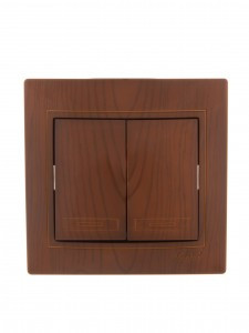 Lezard Мира выкл. СУ 2 кл. 10А сосна (корпус PC) 701-0801-101