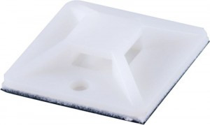 STEKKER Площадка самоклеющаяся 30x30мм под хомуты, белый (уп.25шт цена за уп.) SMCL3030 32936